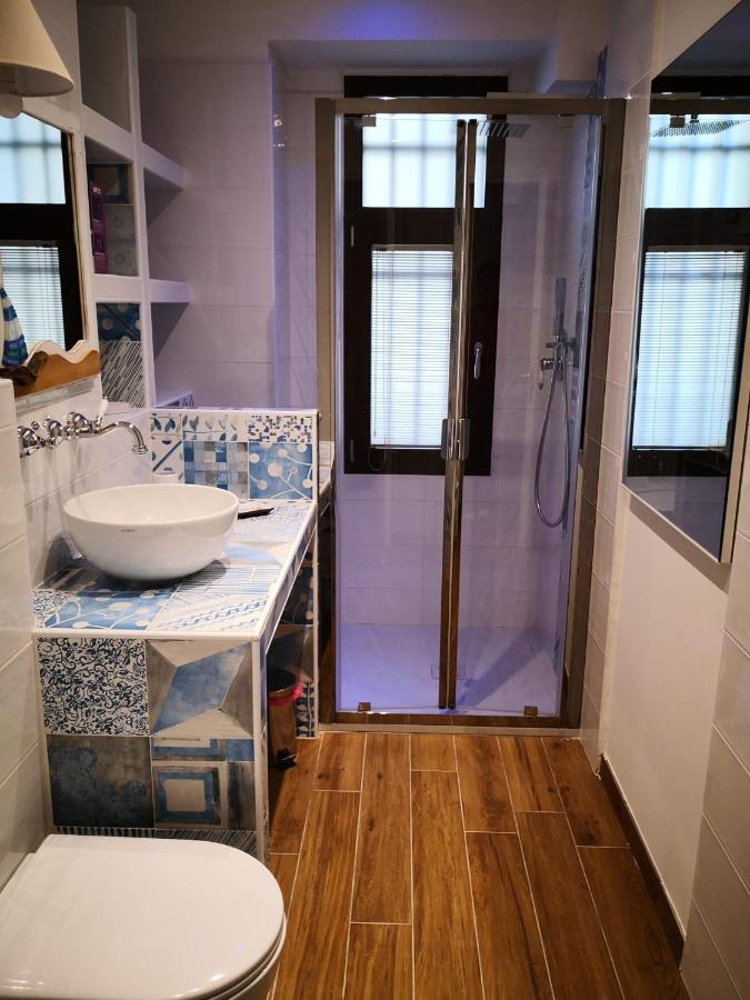 바도 리구레 La Porta Rossa 아파트 외부 사진